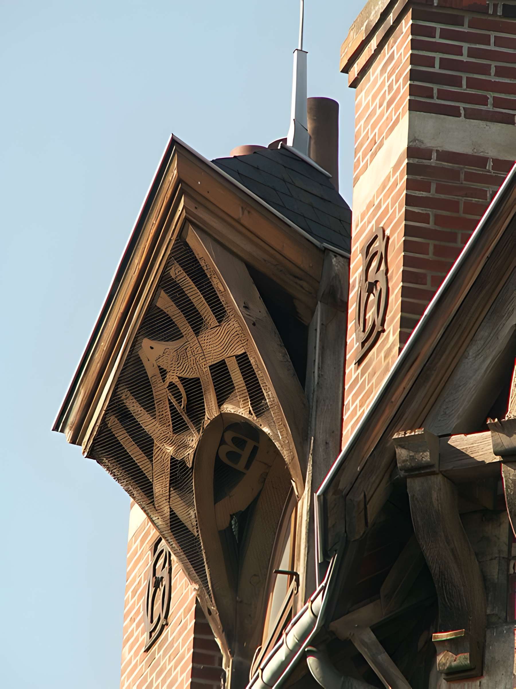 Maison à lucarnes de type compagnonnique