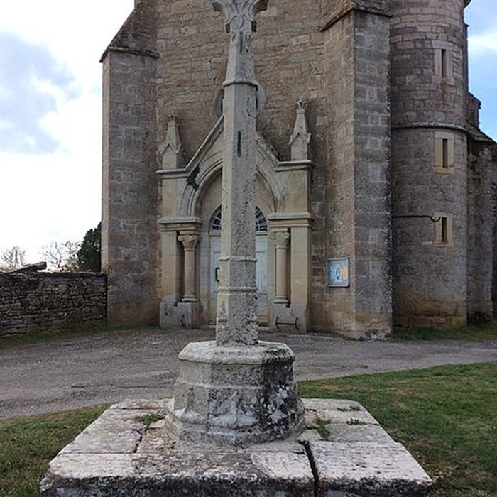Photo de Croix en pierre du XVe siècle