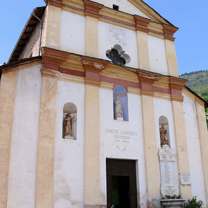 Photo de Église Saint-Laurent de Roure