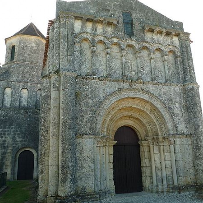 Photo de Église Saint-Laurent de Saint-Simon-de-Pellouaille
