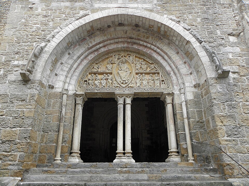 Eglise et son cloître