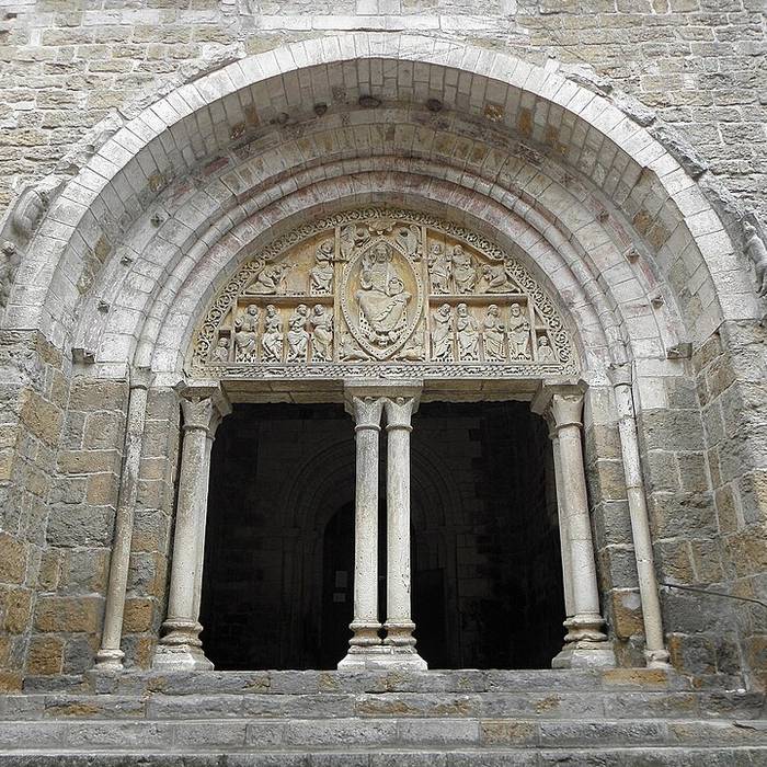 Photo de Eglise et son cloître