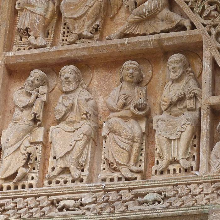 Photo de Eglise et son cloître