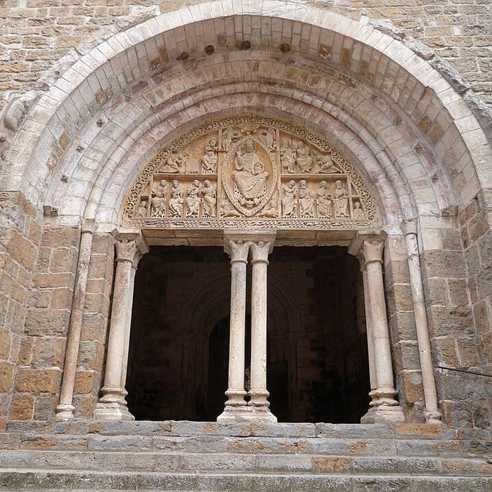 Photo de Eglise et son cloître