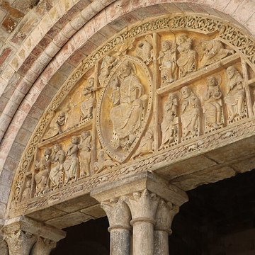 Eglise et son cloître