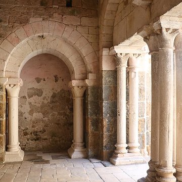 Eglise et son cloître