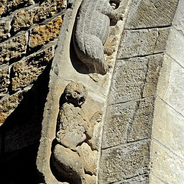 Eglise et son cloître