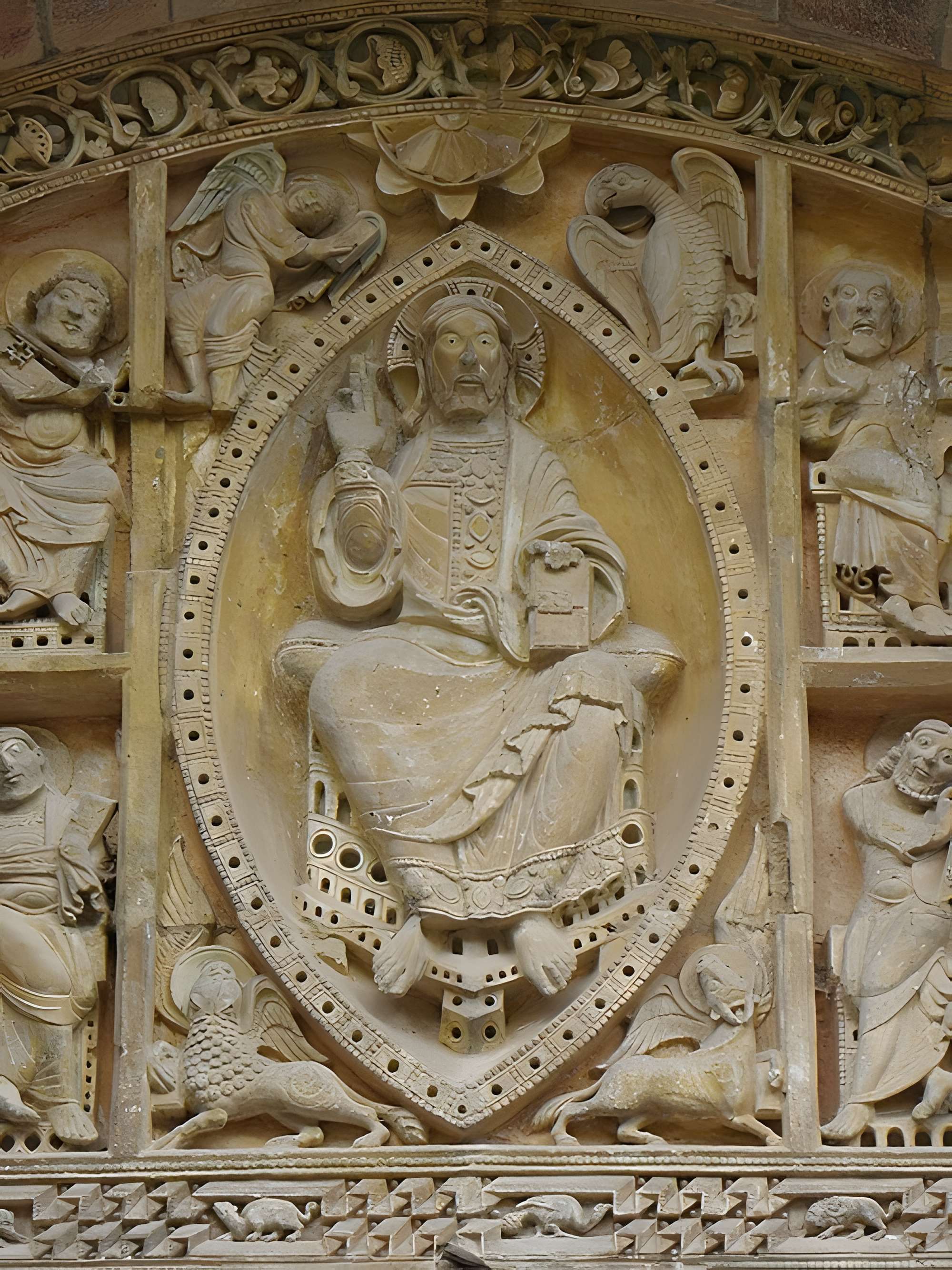 Eglise et son cloître