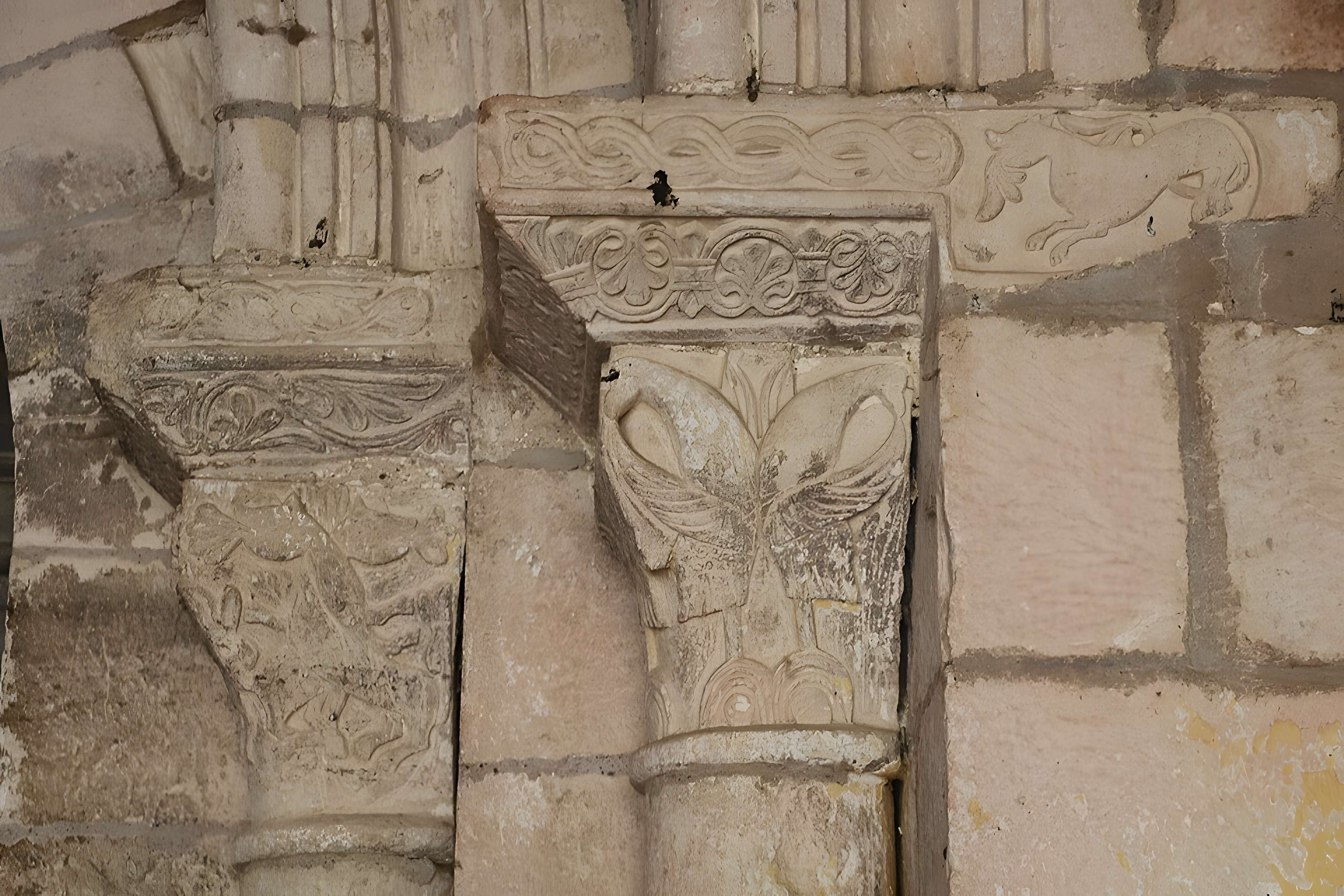 Eglise et son cloître