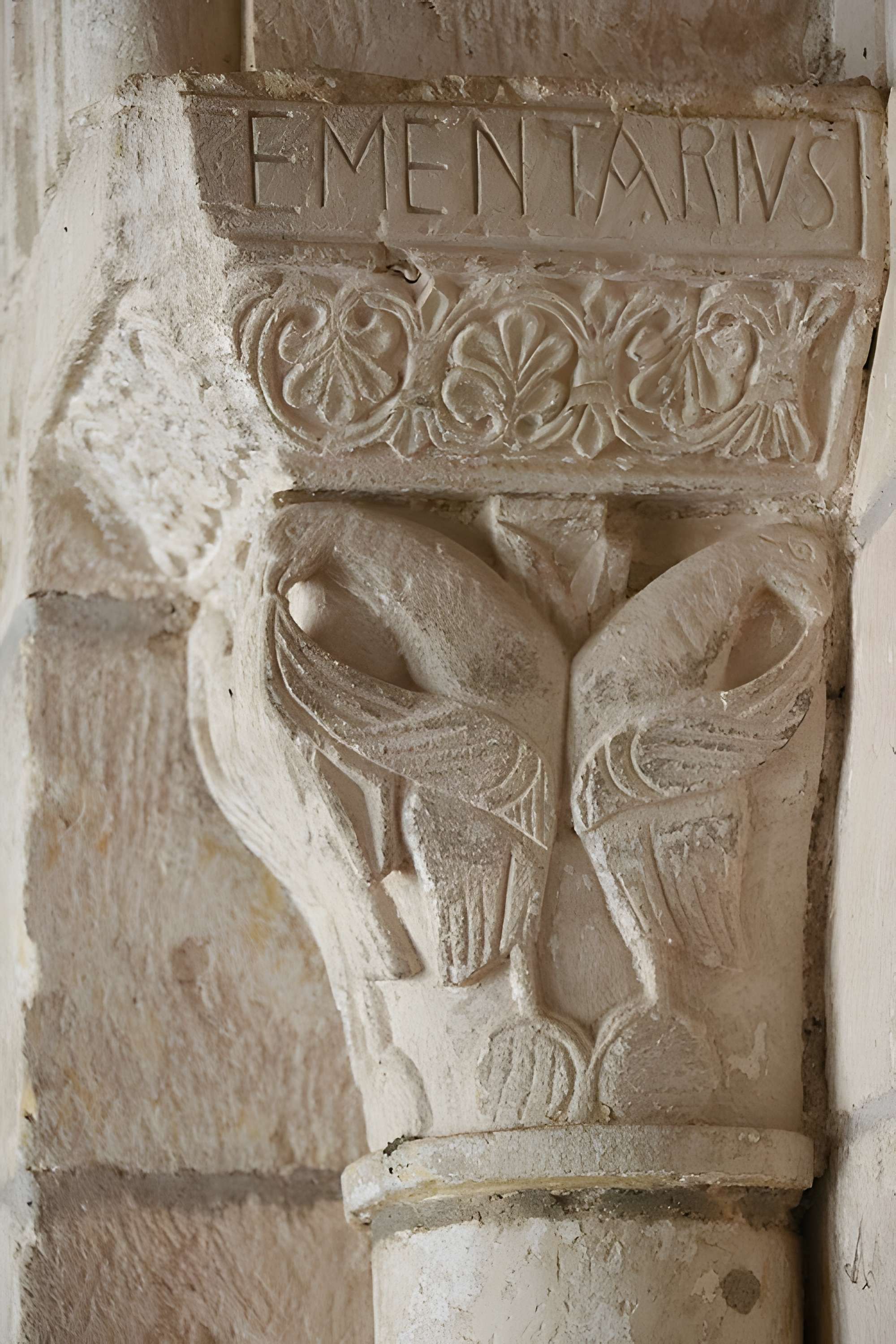 Eglise et son cloître