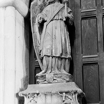 Église Saint-Lazare dAvallon