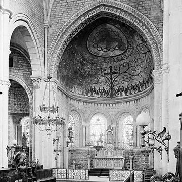 Église Saint-Lazare dAvallon