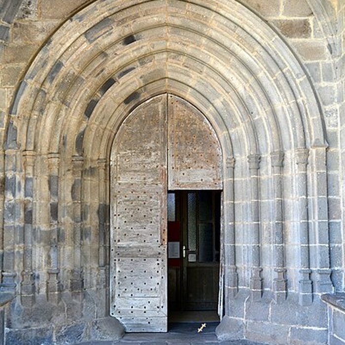 Photo de Église Saint-Léger de Cheylade