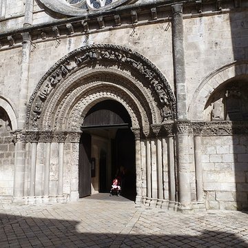 Église Saint-Léger de Cognac
