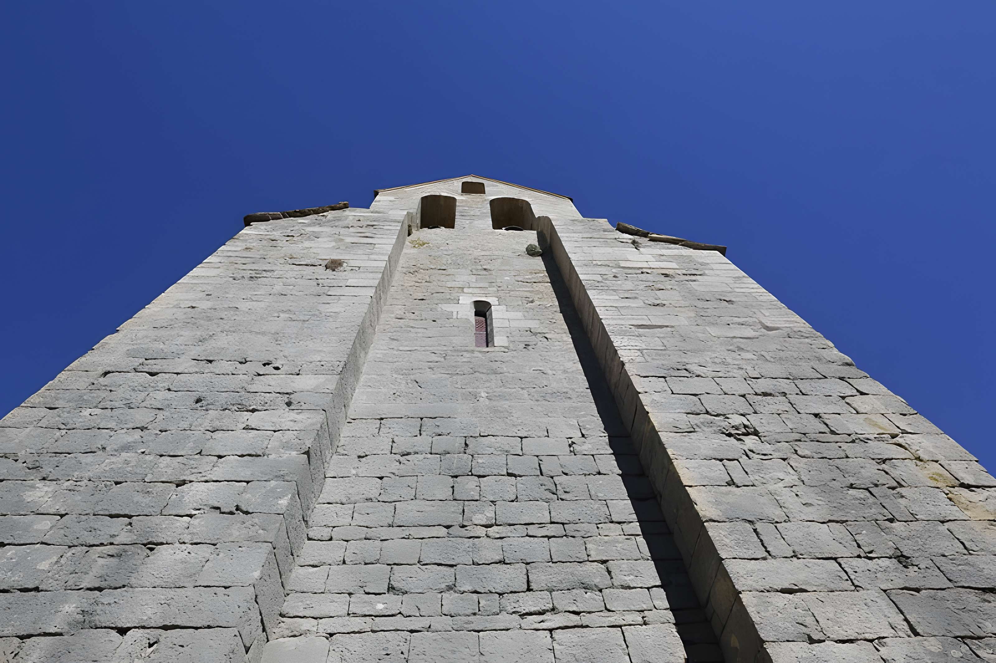 Eglise Saint-Martin de Mayrinhac-le-Francal
