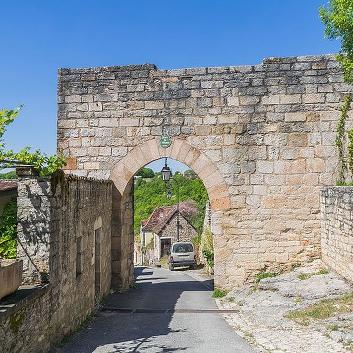 Photo de Porte de lHôpital, dite Porte Sainte