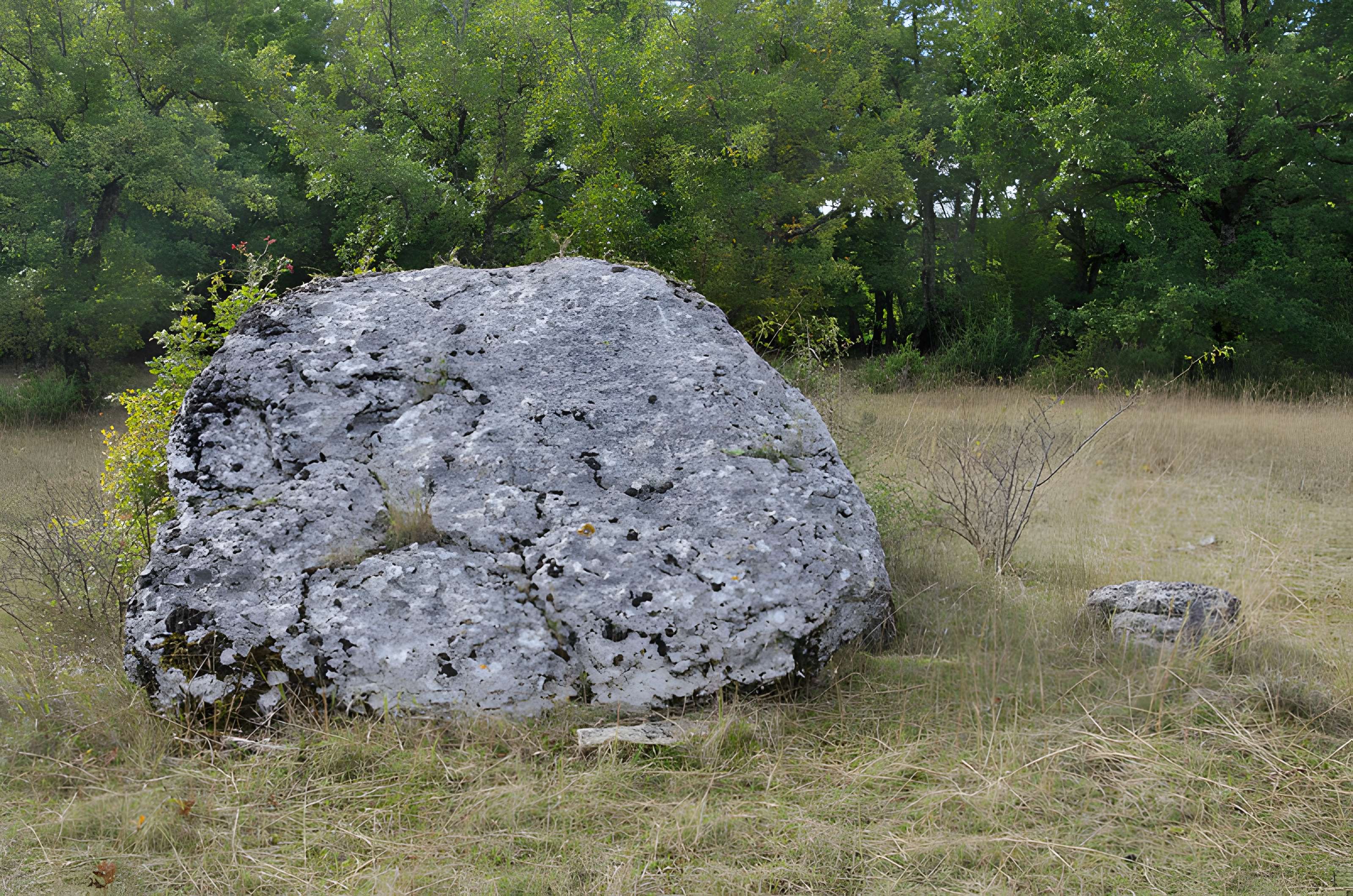 Dolmen de Dirau