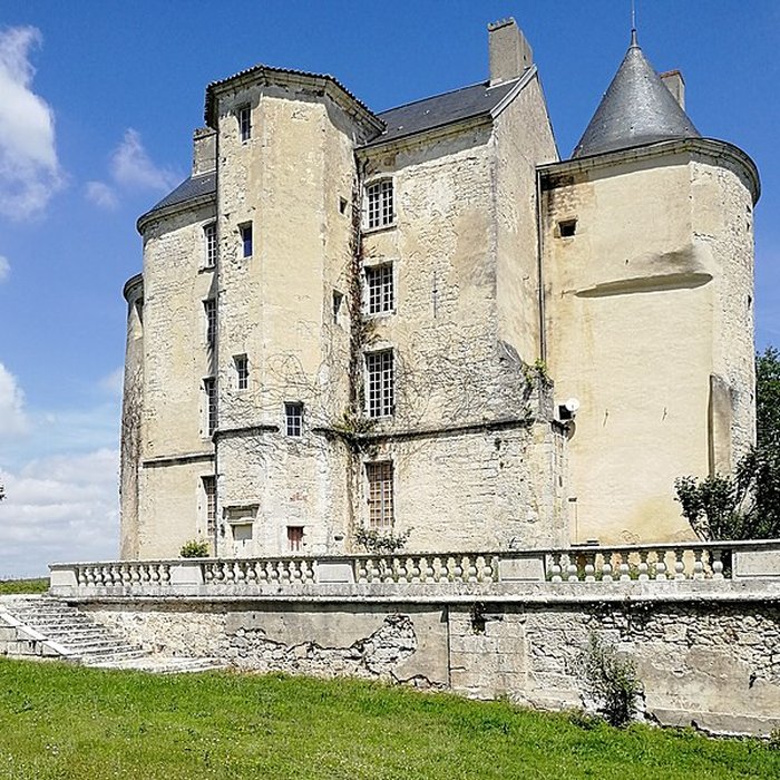 Photo de Château et sa chapelle Notre-Dame