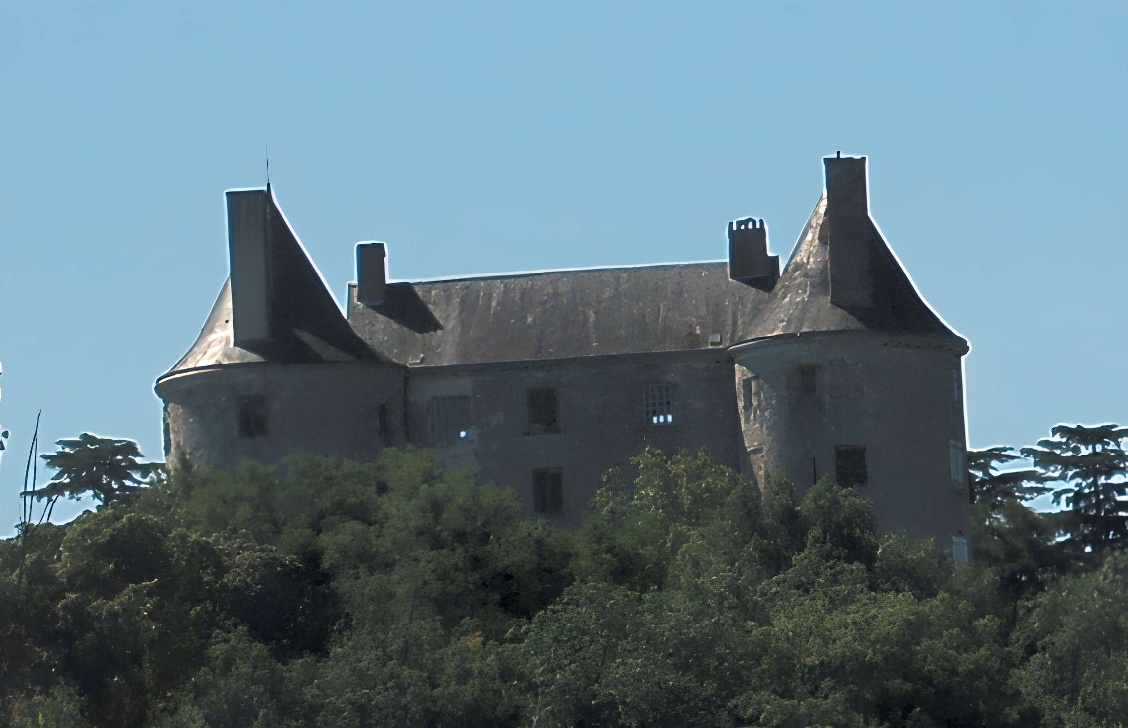 Château et sa chapelle Notre-Dame