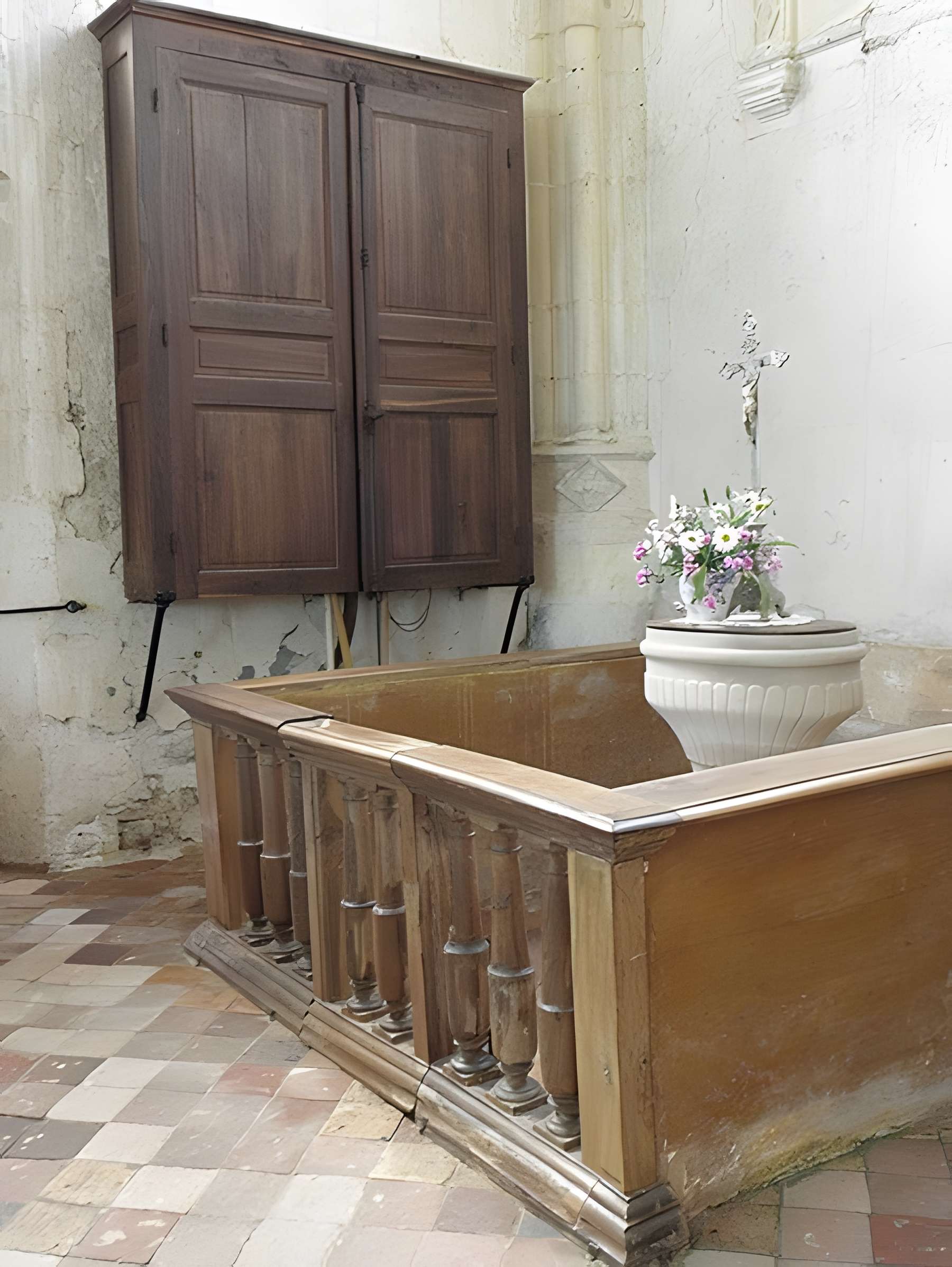 Église Saint-Loup de Courlon-sur-Yonne