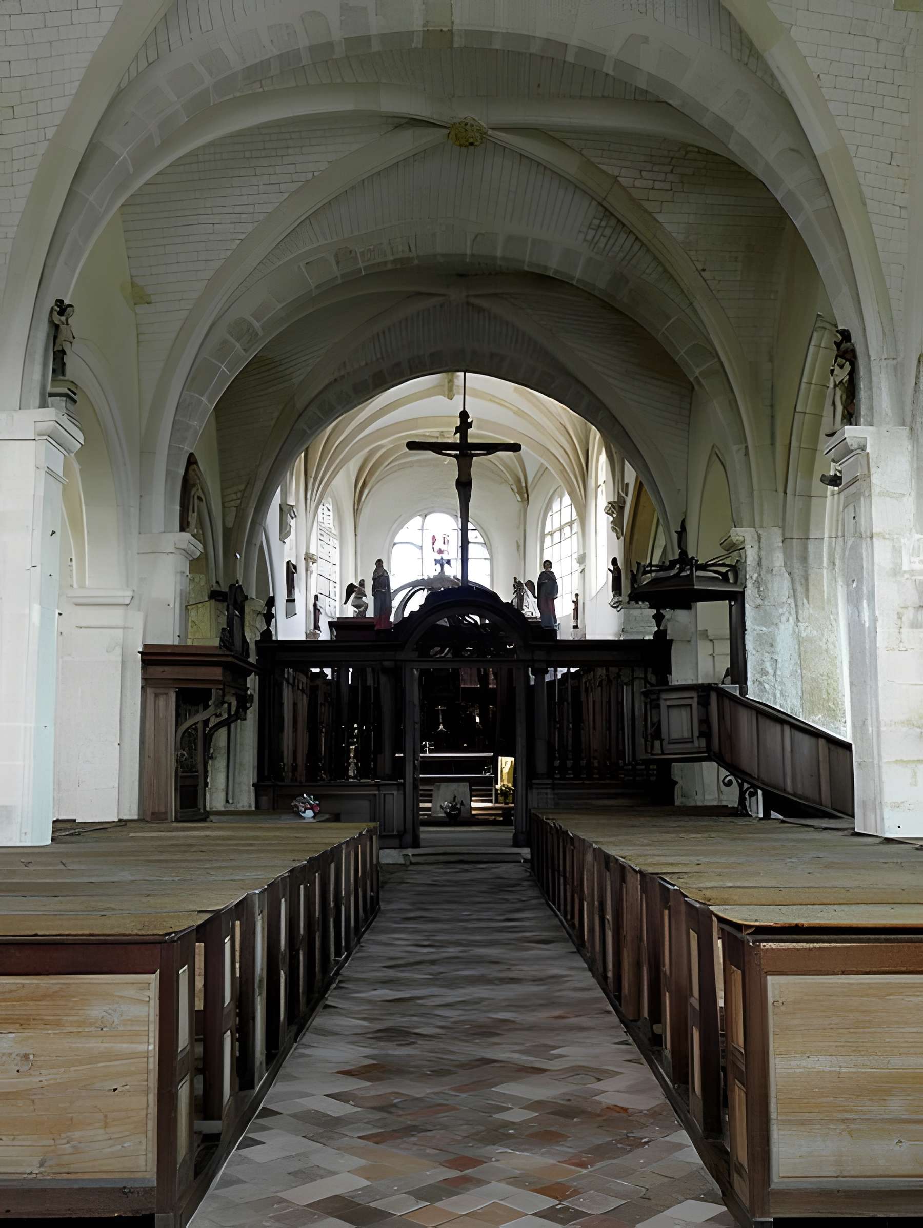 Église Saint-Loup de Courlon-sur-Yonne
