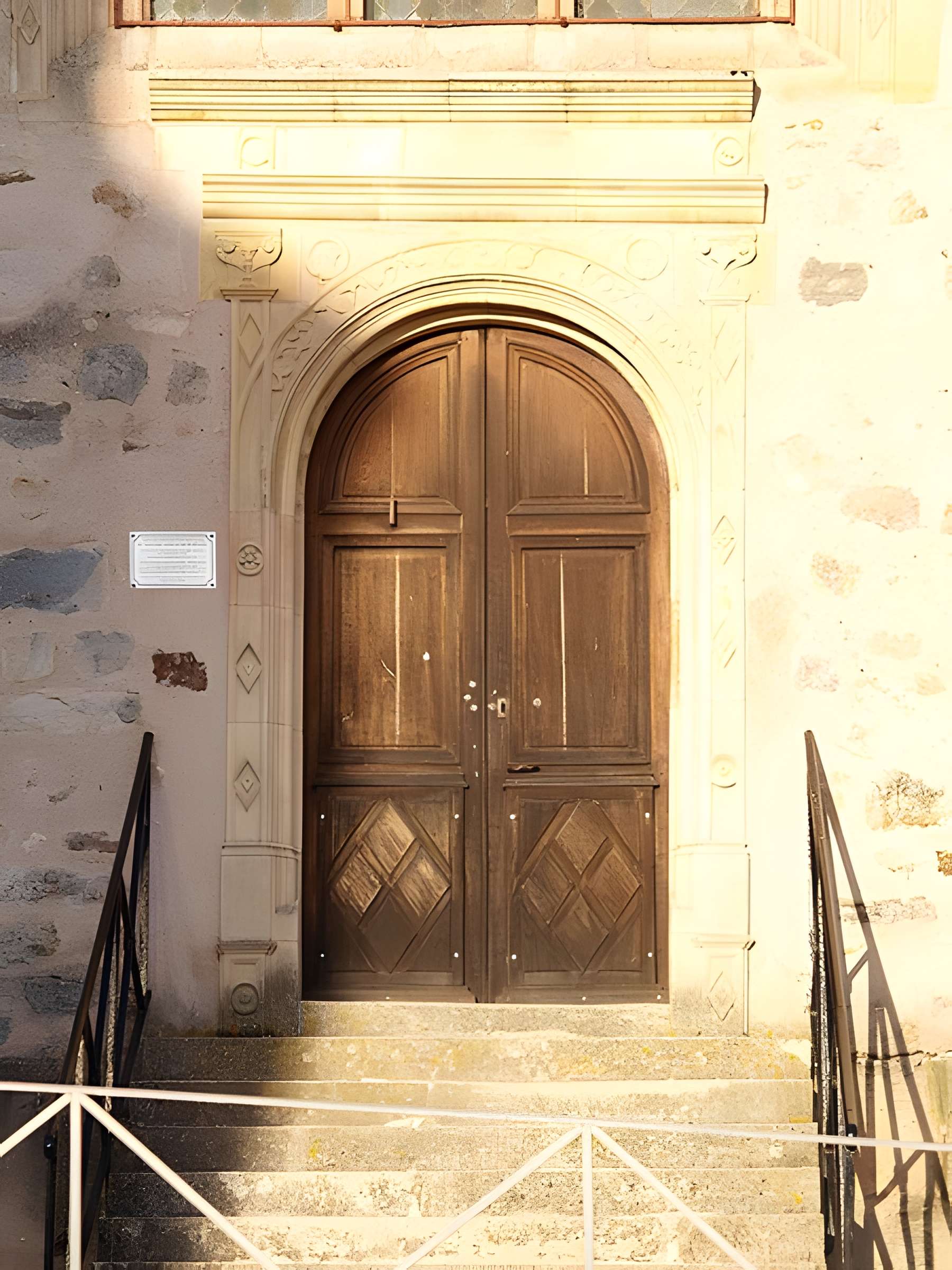 Église Saint-Loup de Courlon-sur-Yonne