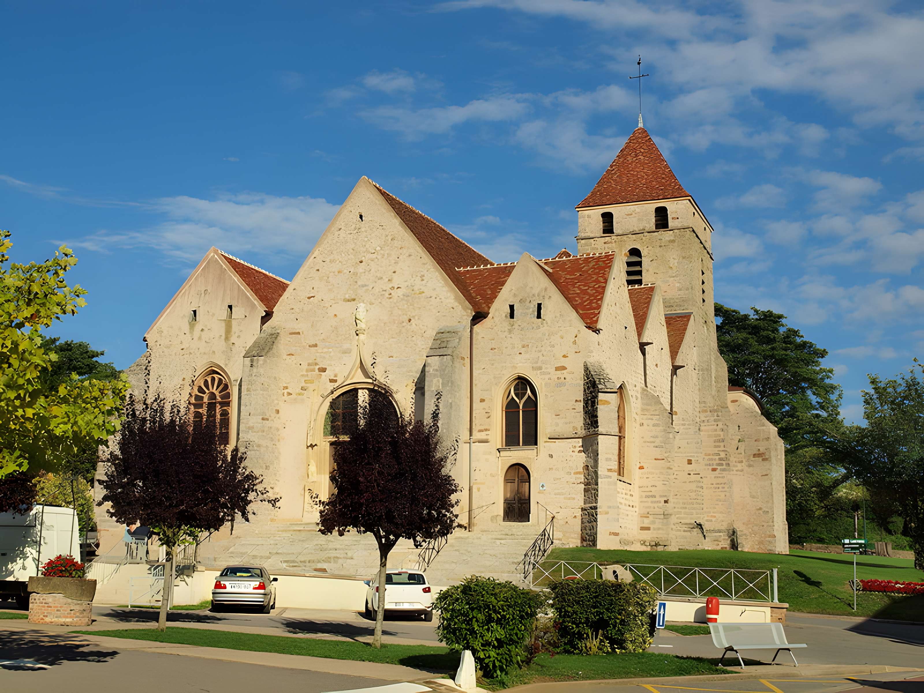 Église Saint-Loup de Courlon-sur-Yonne