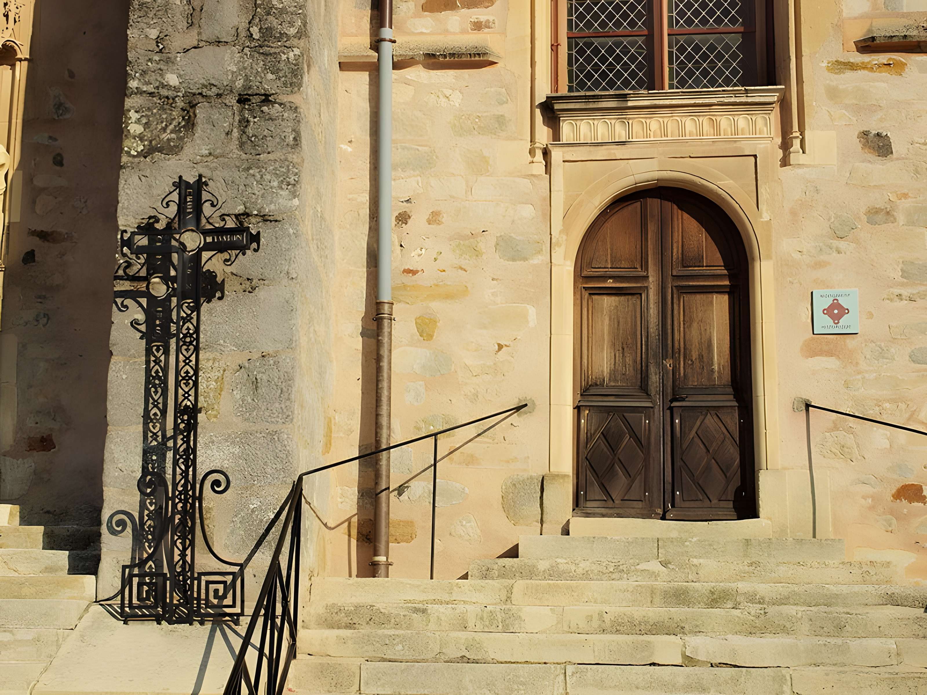 Église Saint-Loup de Courlon-sur-Yonne