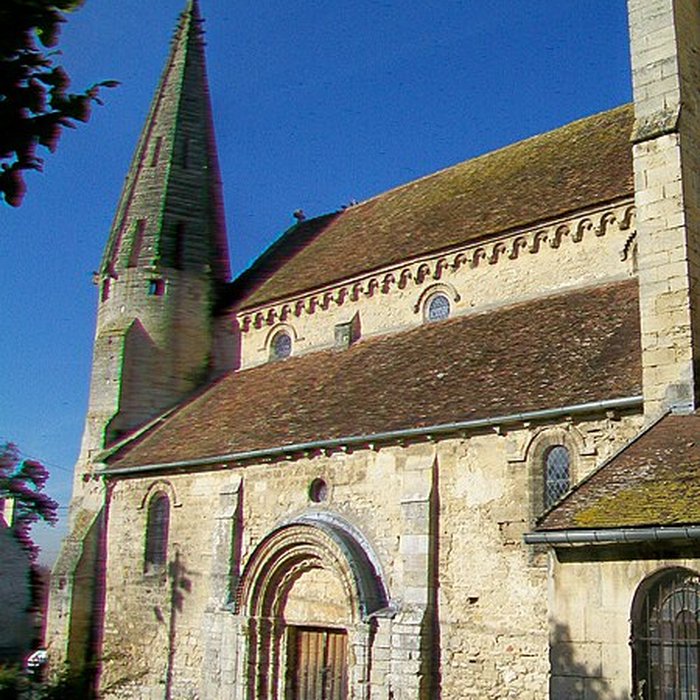 Photo de Église Saint-Lucien de Bury