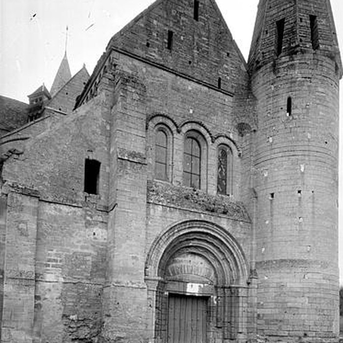 Photo de Église Saint-Lucien de Bury