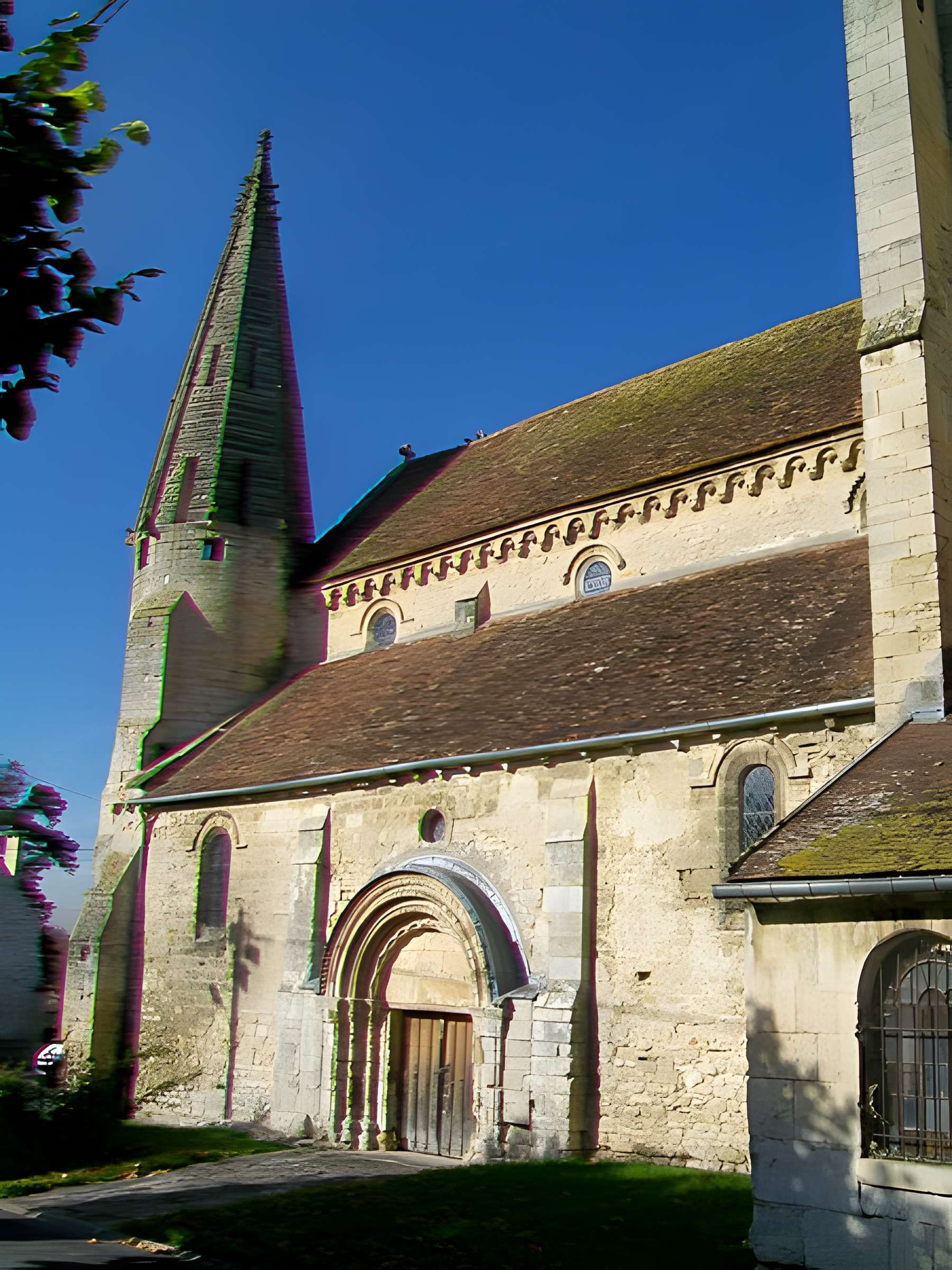 Église Saint-Lucien de Bury