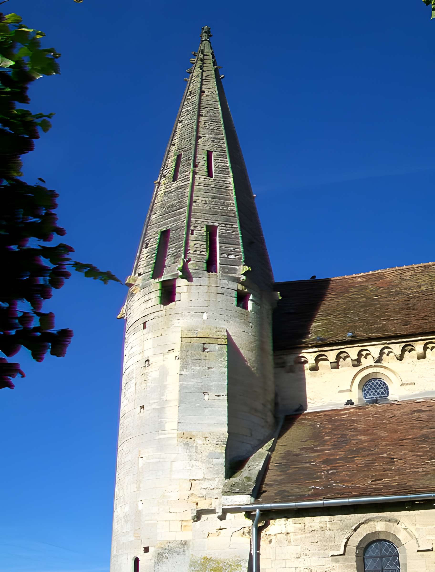 Église Saint-Lucien de Bury