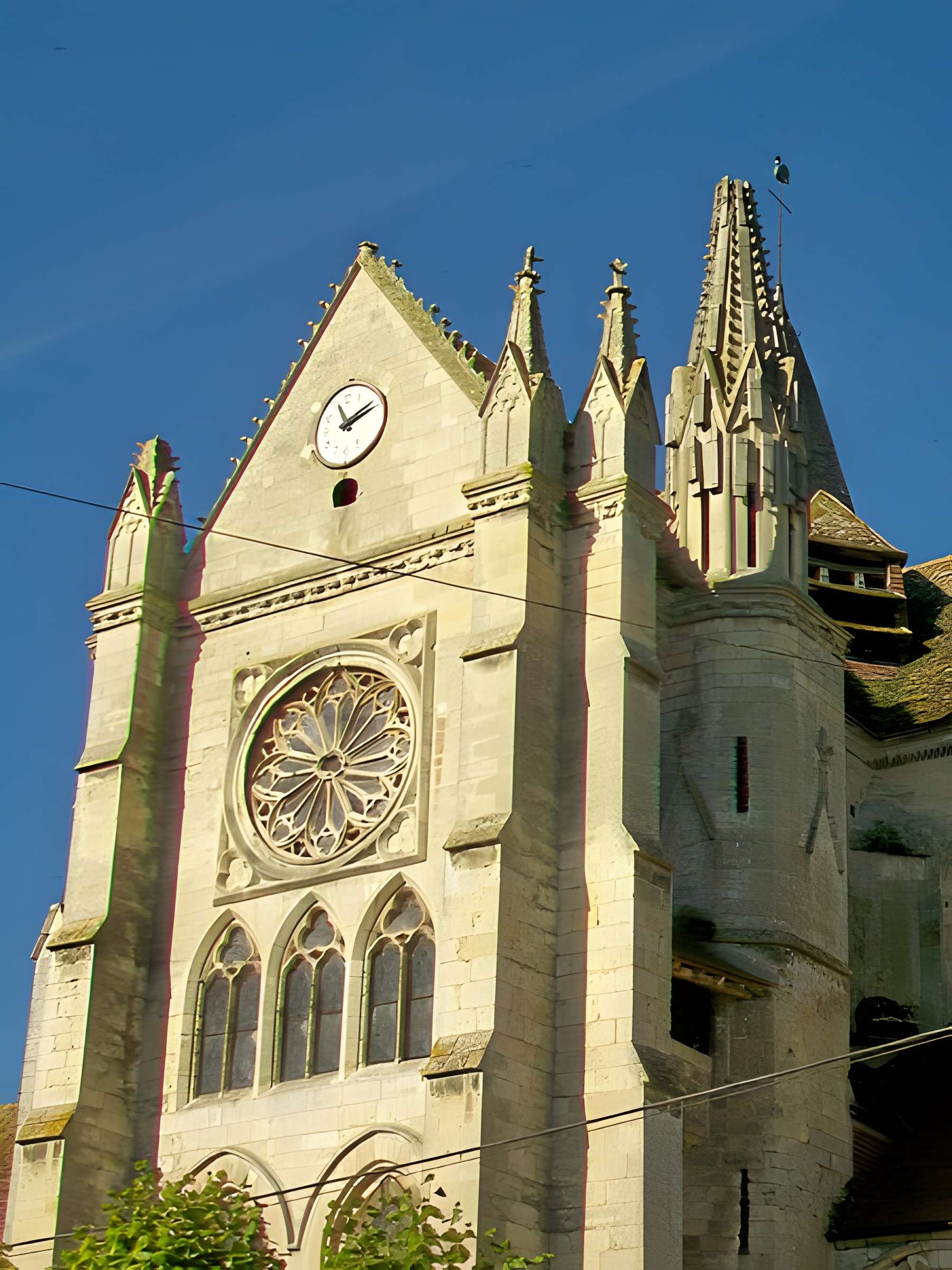 Église Saint-Lucien de Bury