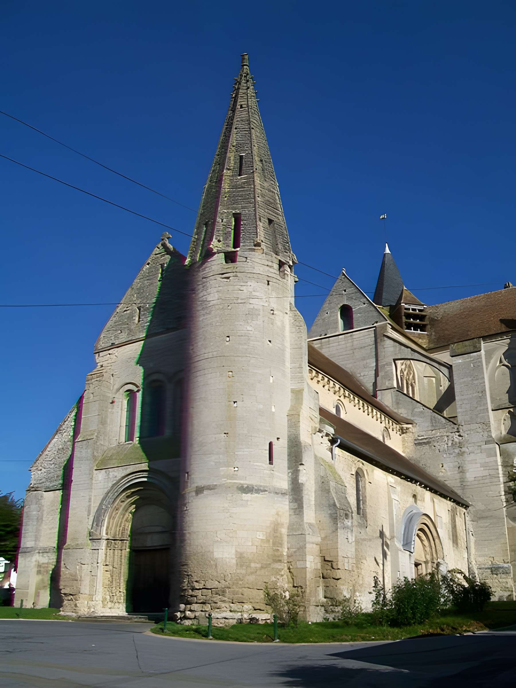 Église Saint-Lucien de Bury