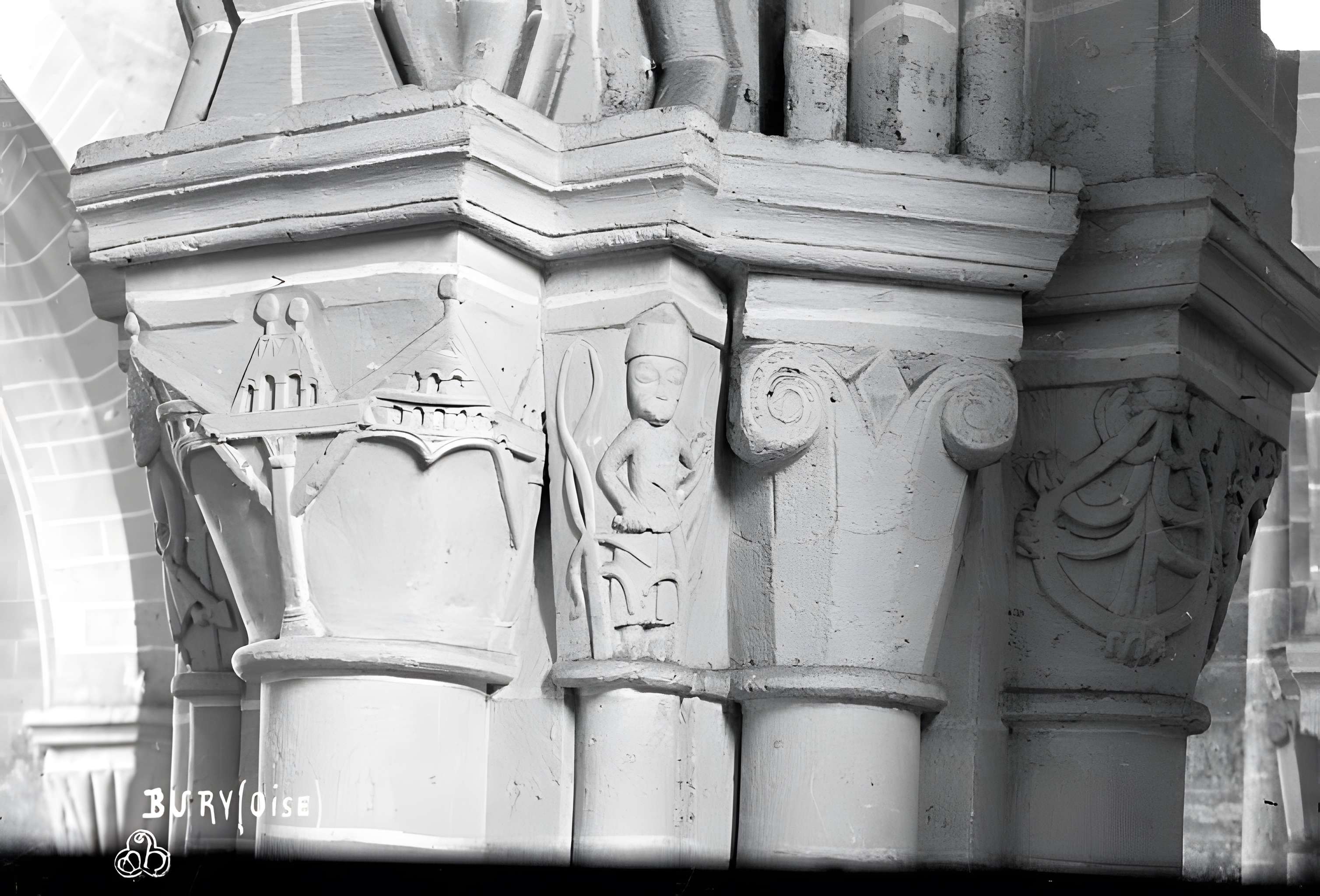 Église Saint-Lucien de Bury