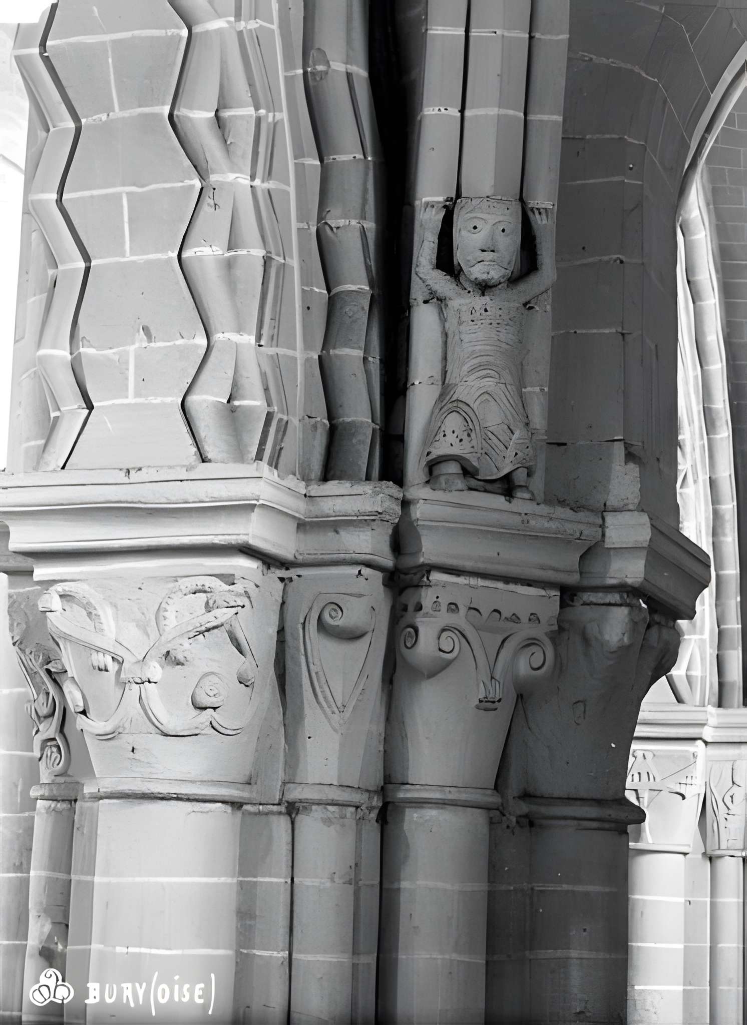 Église Saint-Lucien de Bury