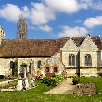 Église Saint-Lucien de La Rue-Saint-Pierre