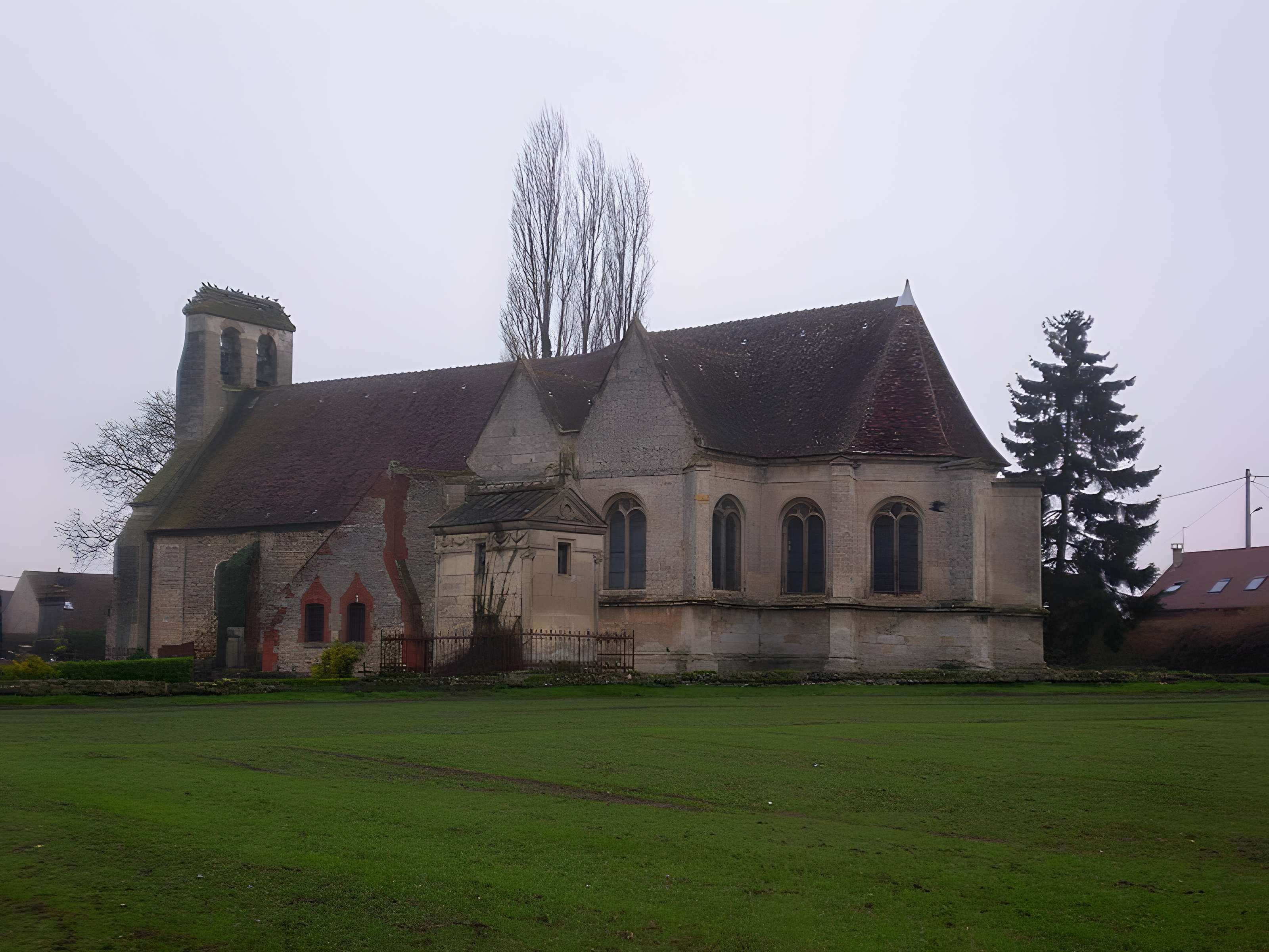 Église Saint-Lucien de La Rue-Saint-Pierre 