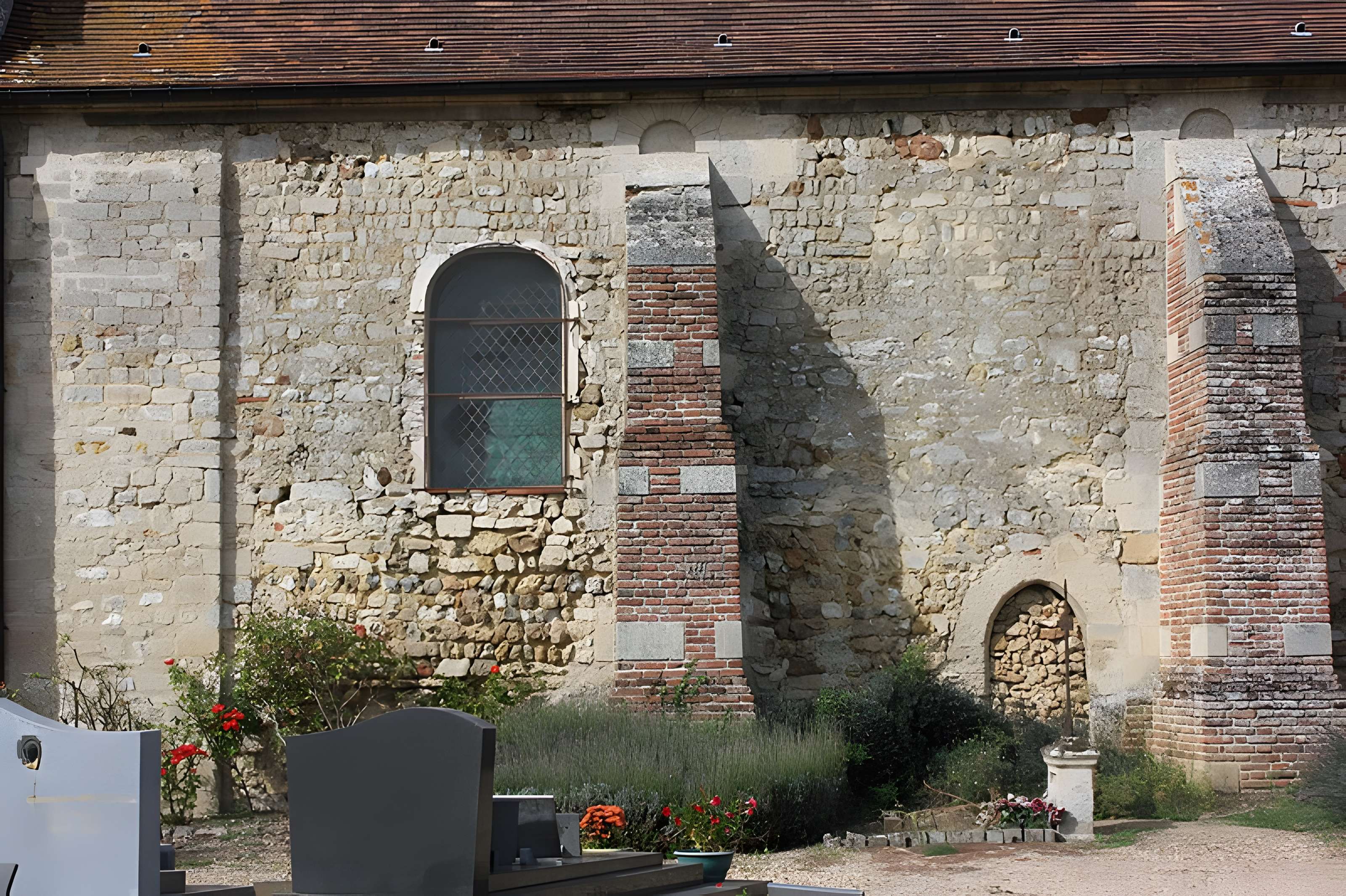 Église Saint-Lucien de La Rue-Saint-Pierre