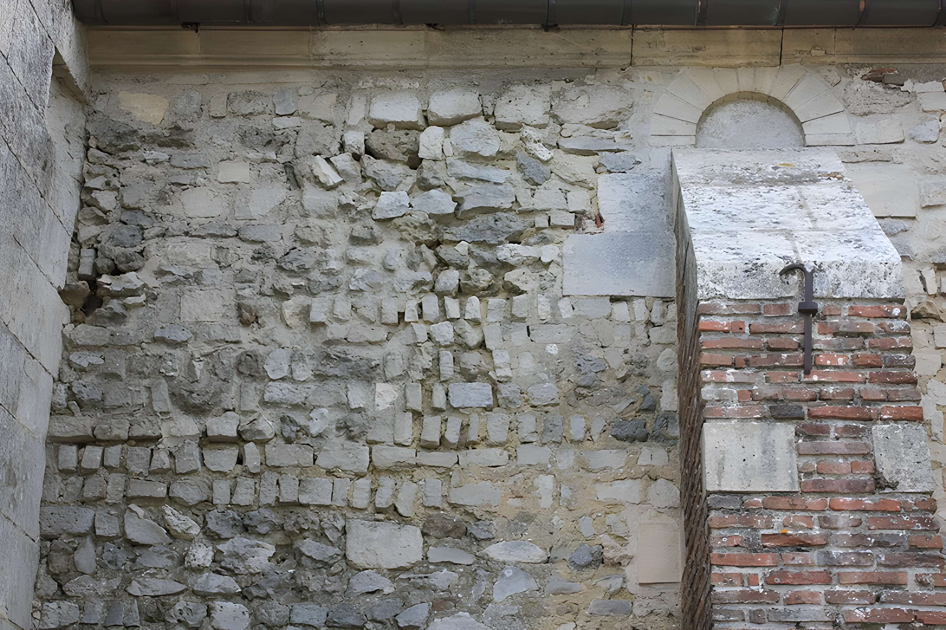 Église Saint-Lucien de La Rue-Saint-Pierre