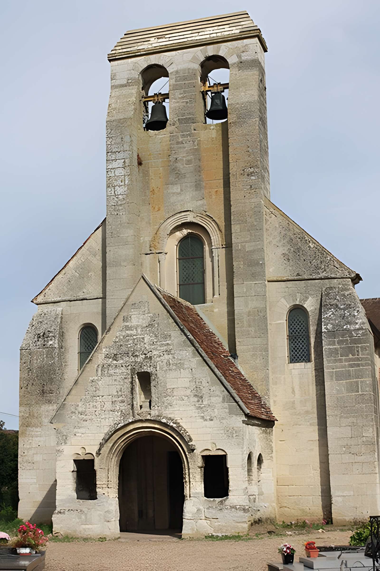 Église Saint-Lucien de La Rue-Saint-Pierre