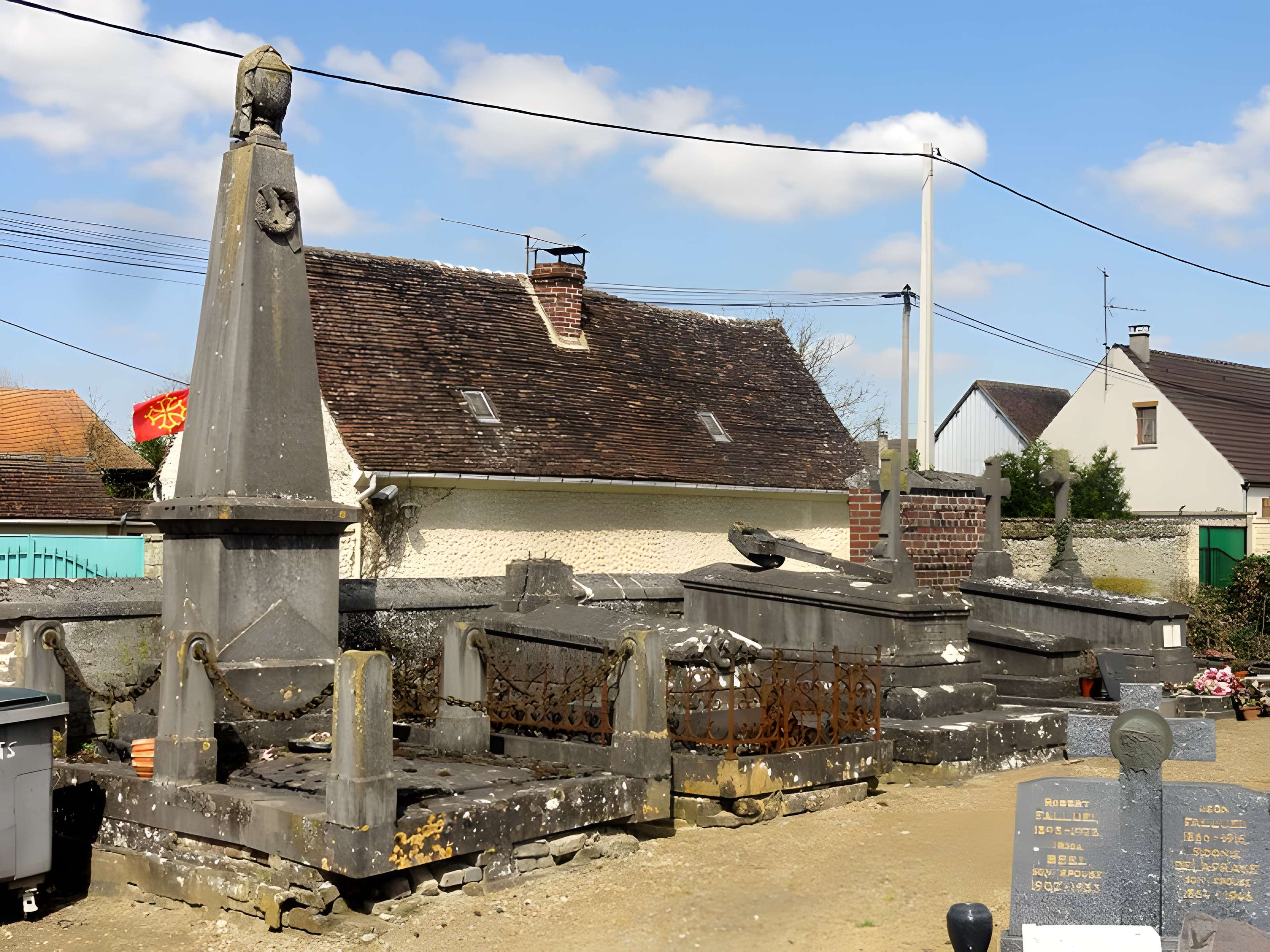 Église Saint-Lucien de La Rue-Saint-Pierre