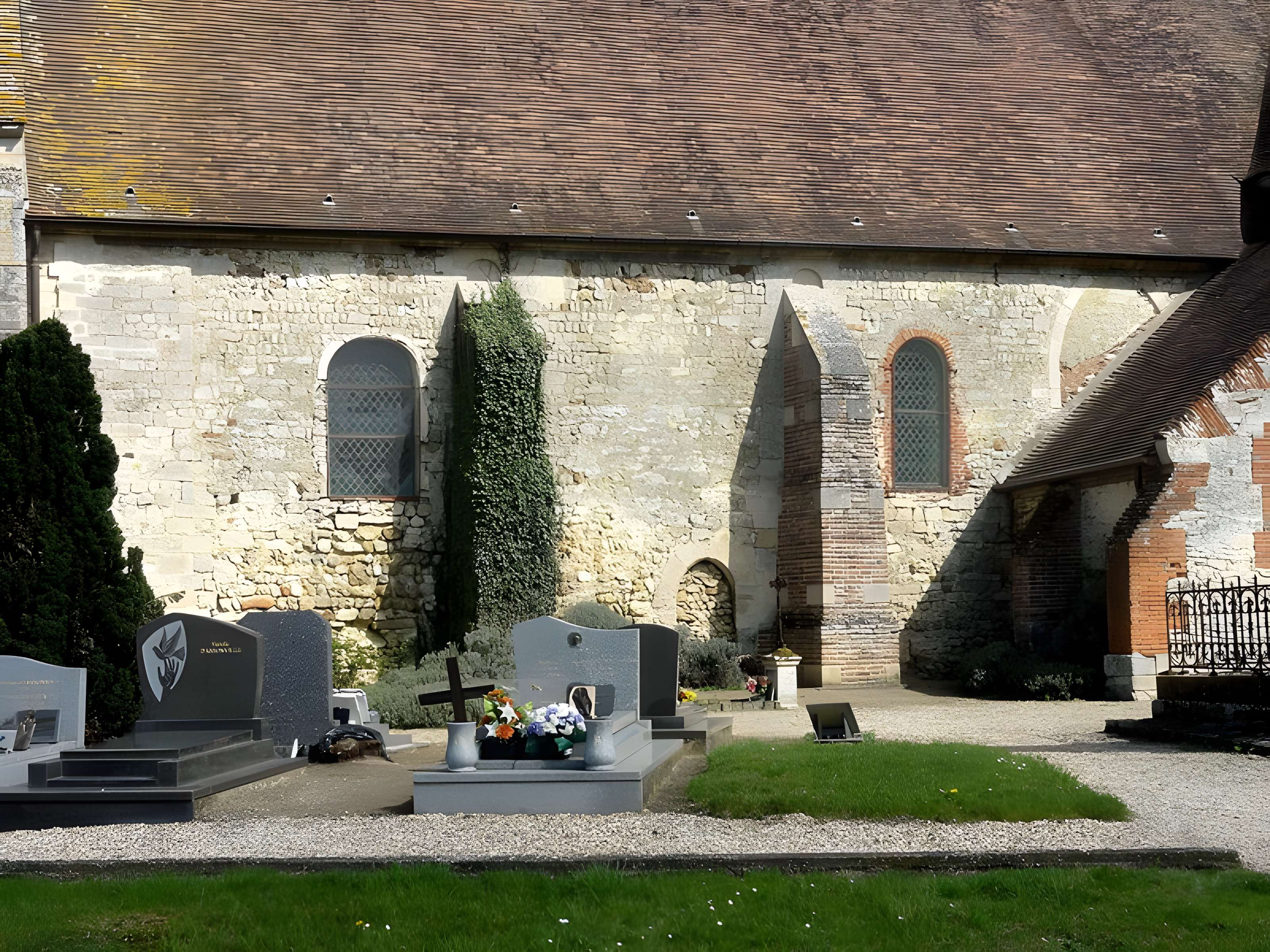 Église Saint-Lucien de La Rue-Saint-Pierre