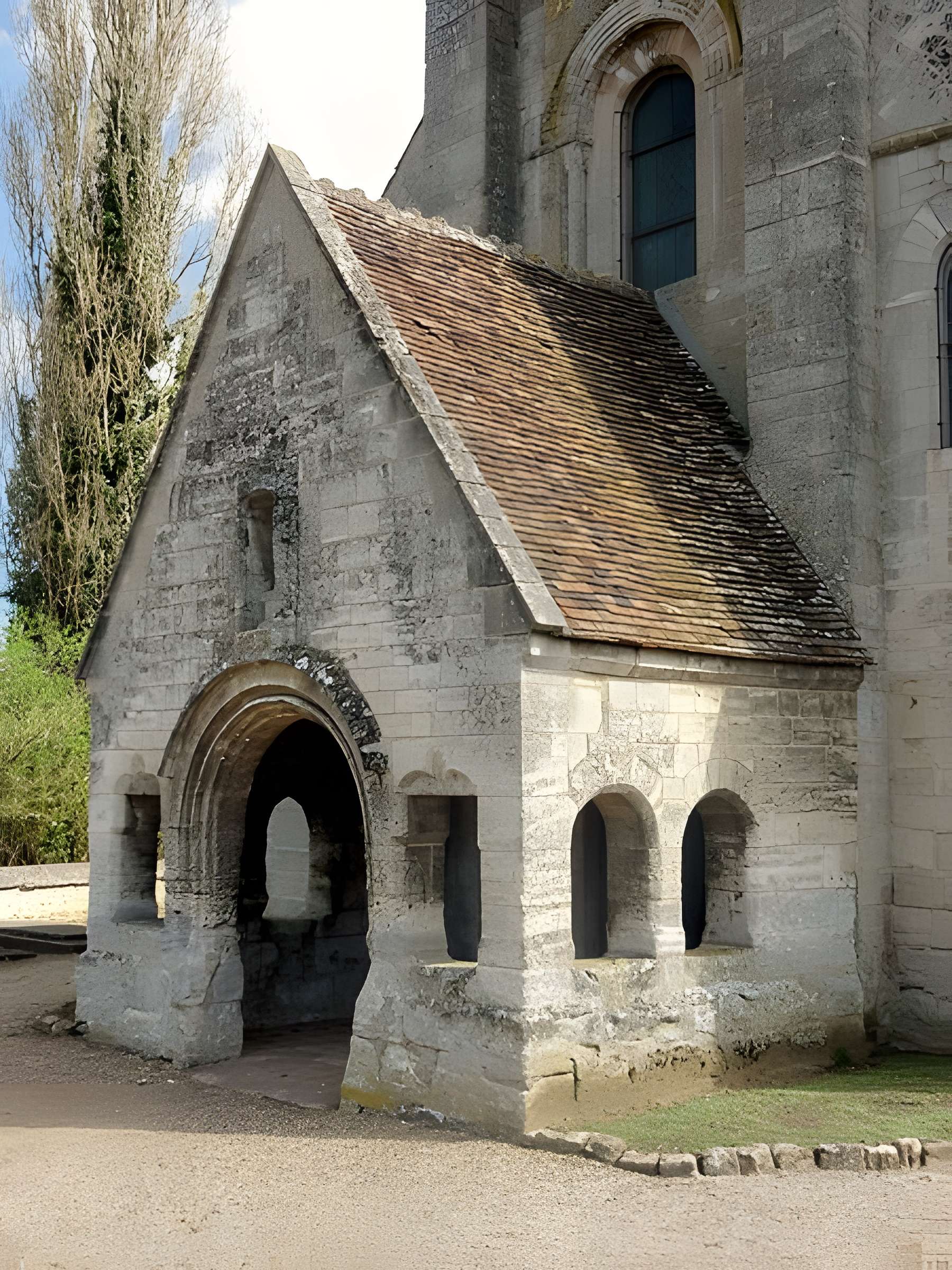 Église Saint-Lucien de La Rue-Saint-Pierre