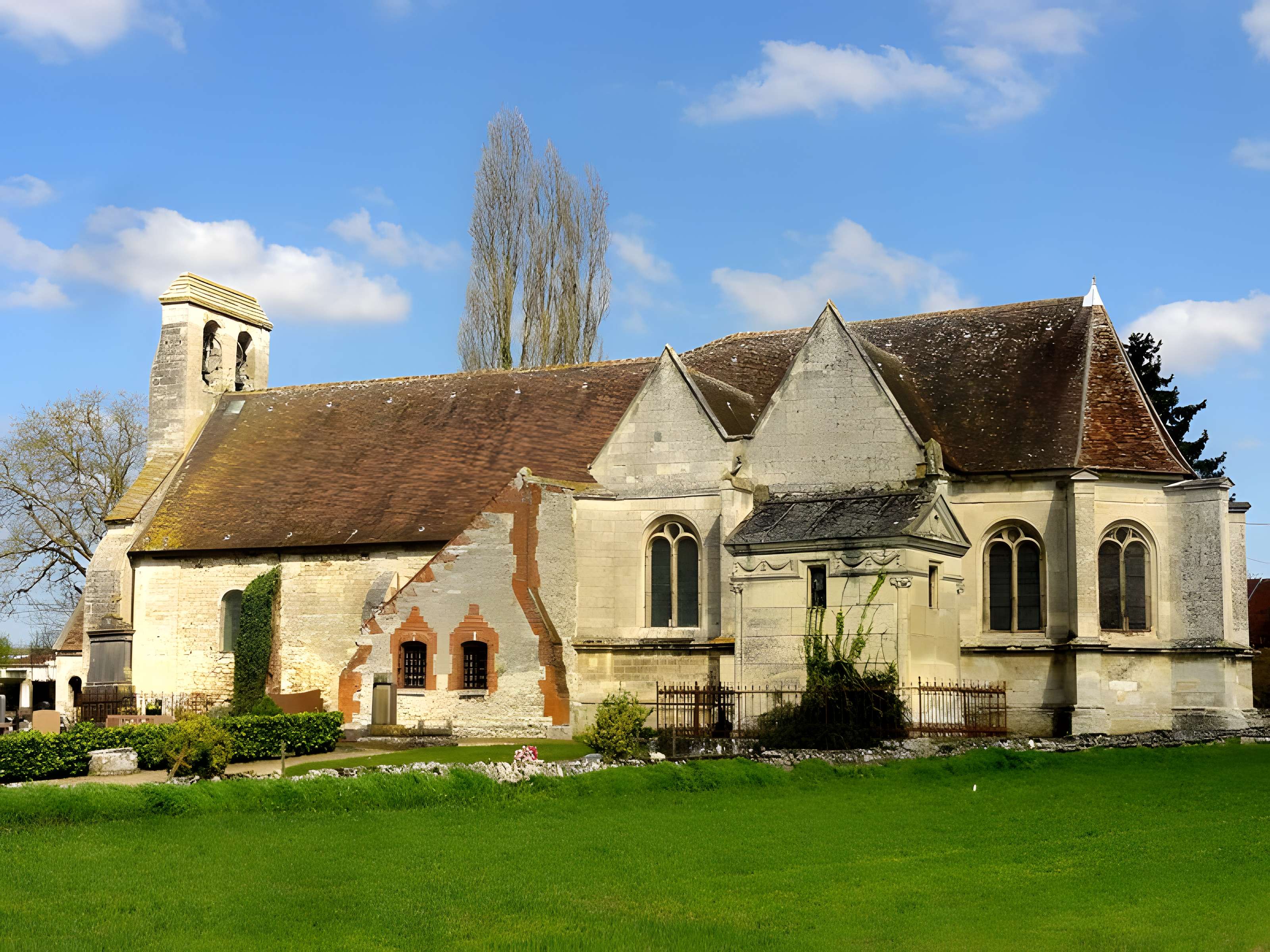 Église Saint-Lucien de La Rue-Saint-Pierre