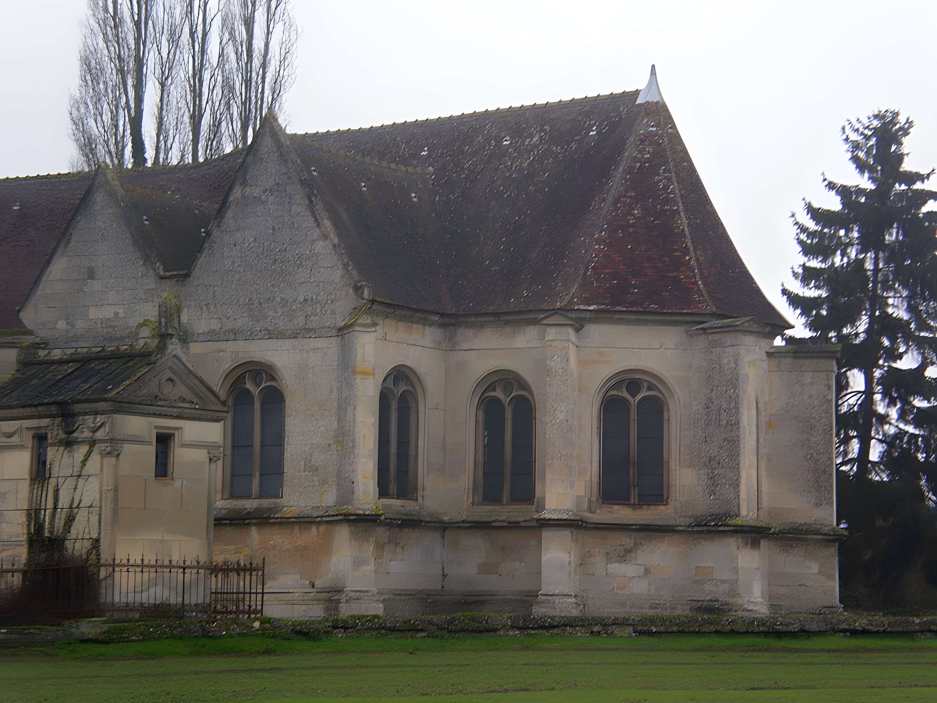 Église Saint-Lucien de La Rue-Saint-Pierre