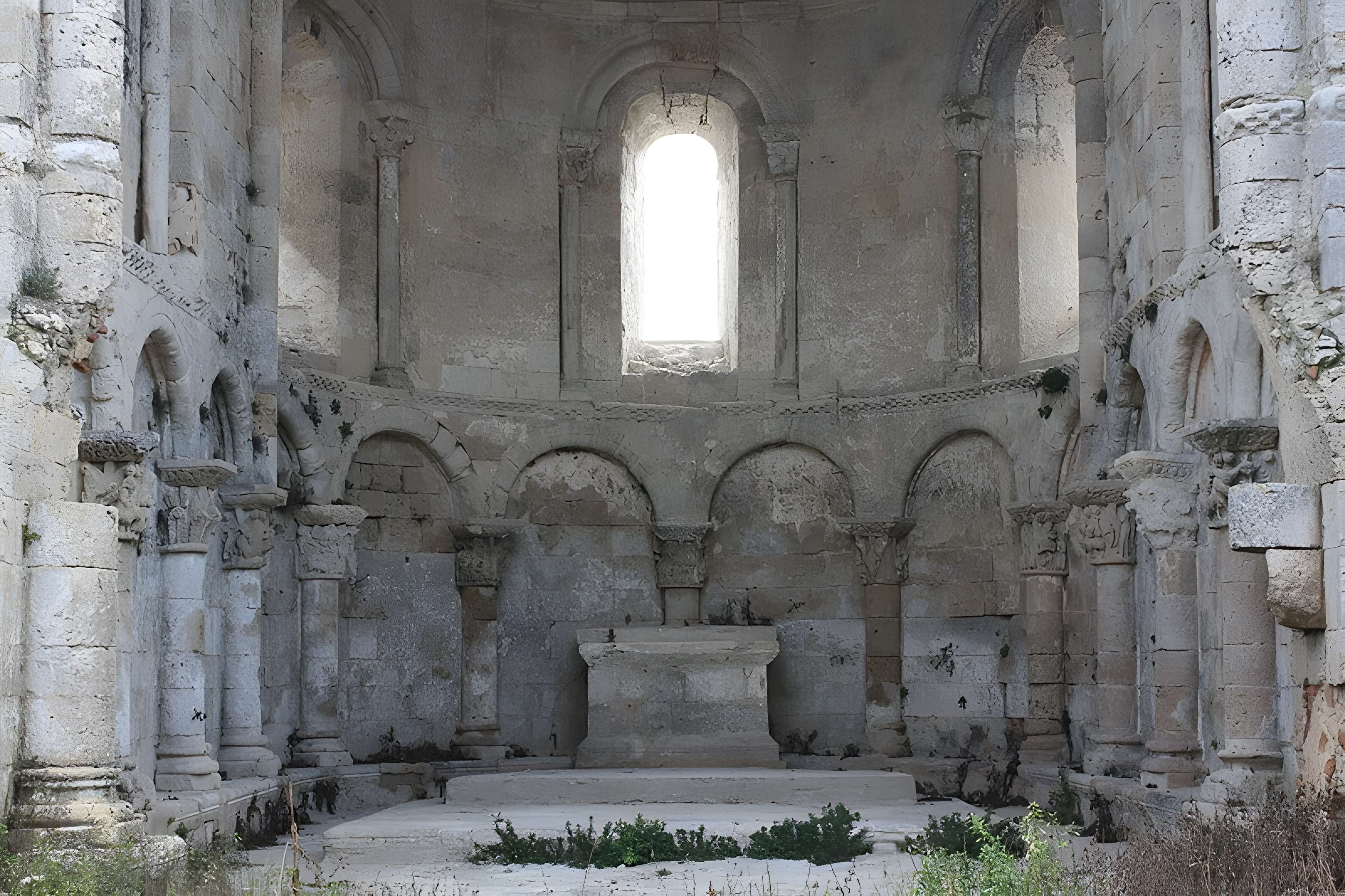 Restes de l'église Saint-Sabin