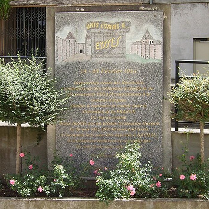 Photo de Murs des Fusillés du Centre de détention dEysses