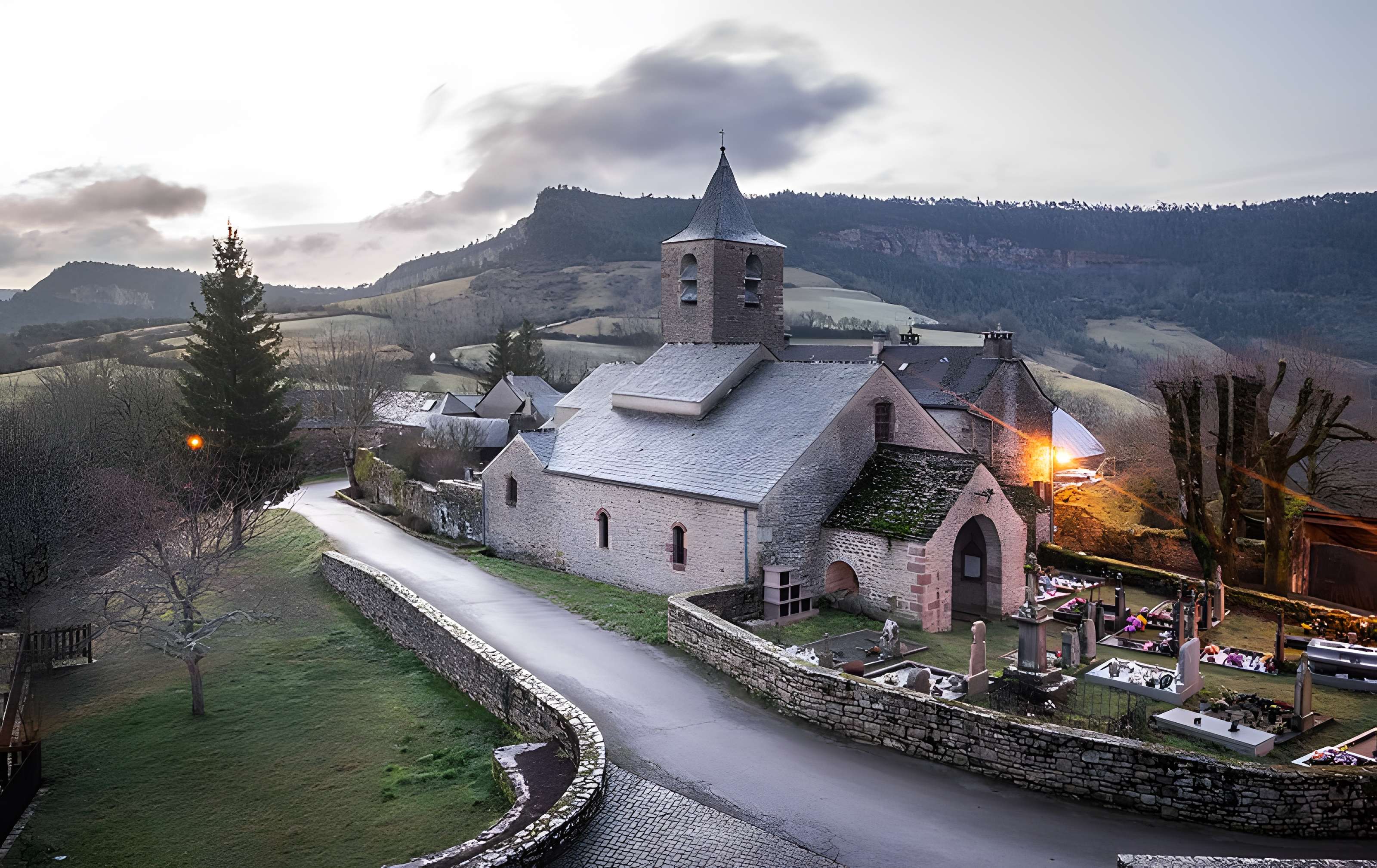 église Saint-Vincent de Canilhac