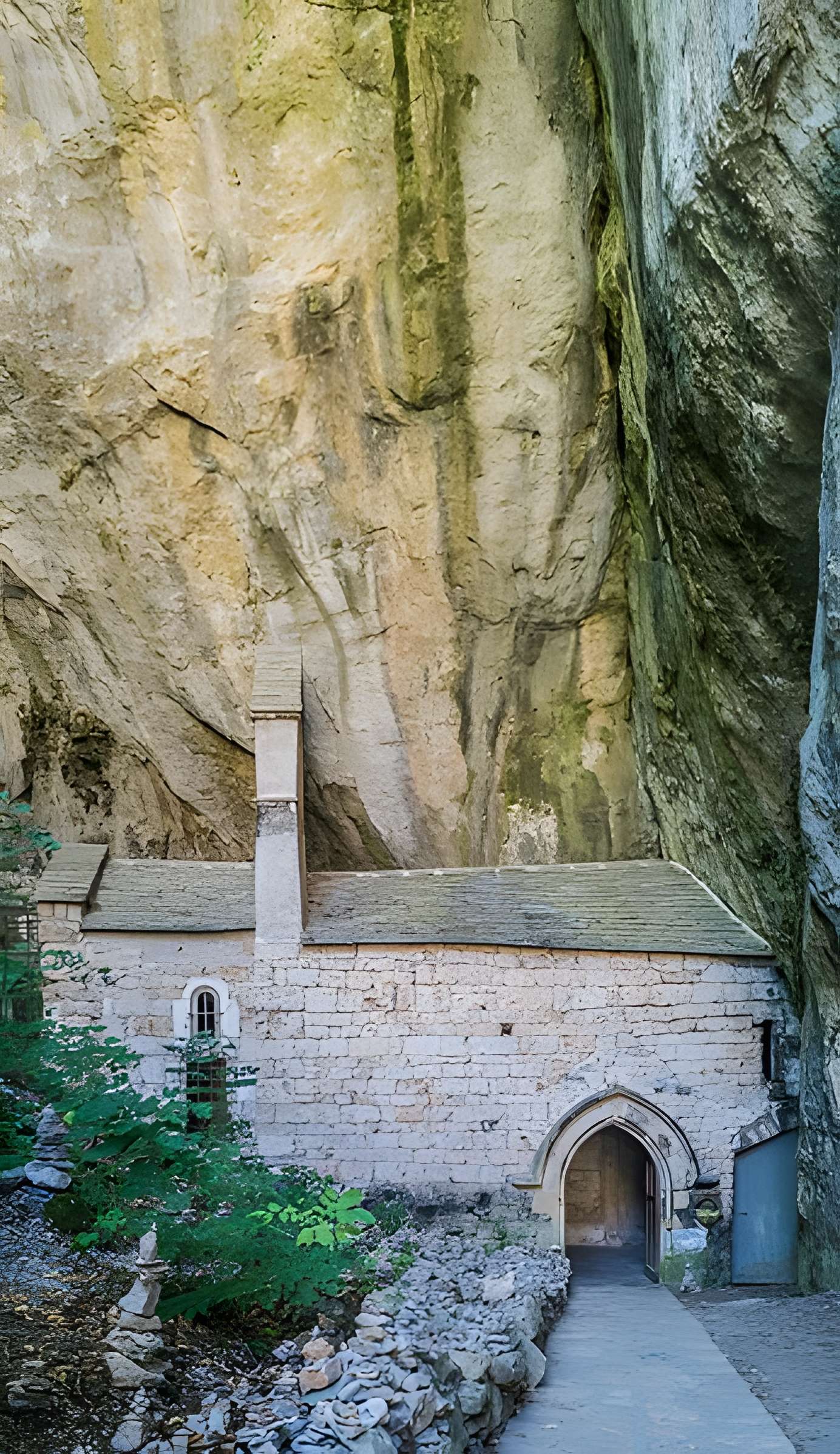 Chapelle Notre-Dame-de-Cénaret de Saint-Chély-du-Tarn